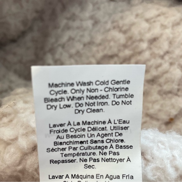 Pottery Barn Teddy Bear Plush Sherpa Robe Cream Off White Cozy Warm Women's Sz M - Picture 5 of 10